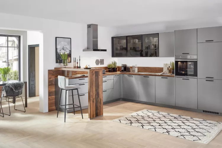 Puristische Küchenkombination mit klarem Designkonzept